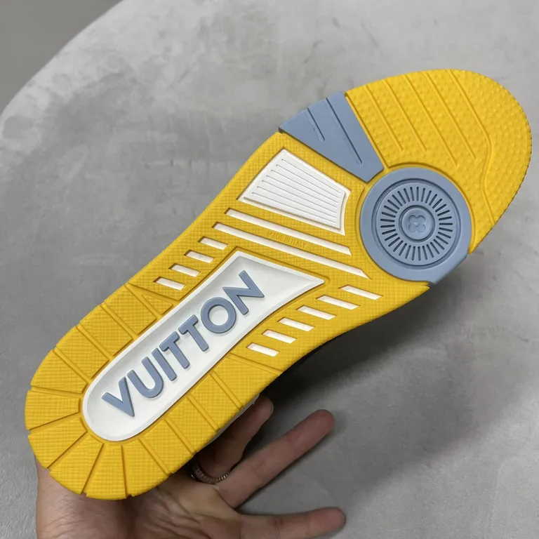 Louis Vuitton Shoe 